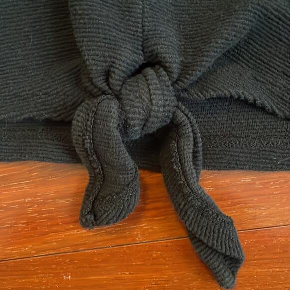 Texture & Thread Madewell Black Knit Tie Front Crop Top XS K4775 Y2K - Picture 6 of 9